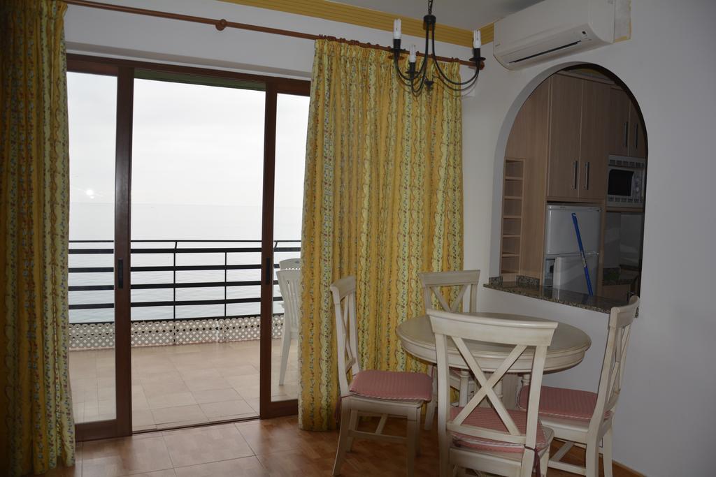 Apartamentos Mediterraneo Marbella Luaran gambar