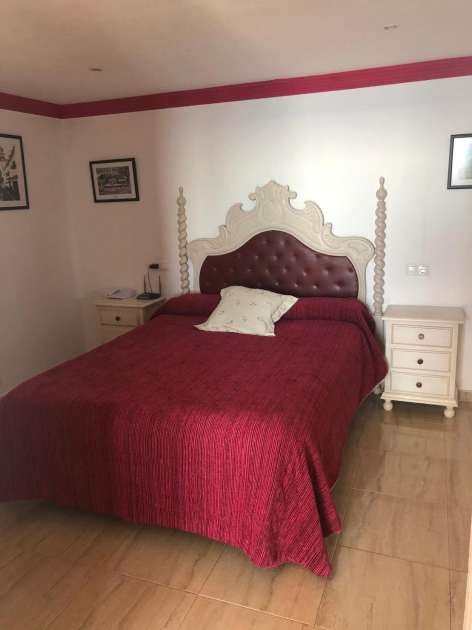 Apartamentos Mediterraneo Marbella Luaran gambar