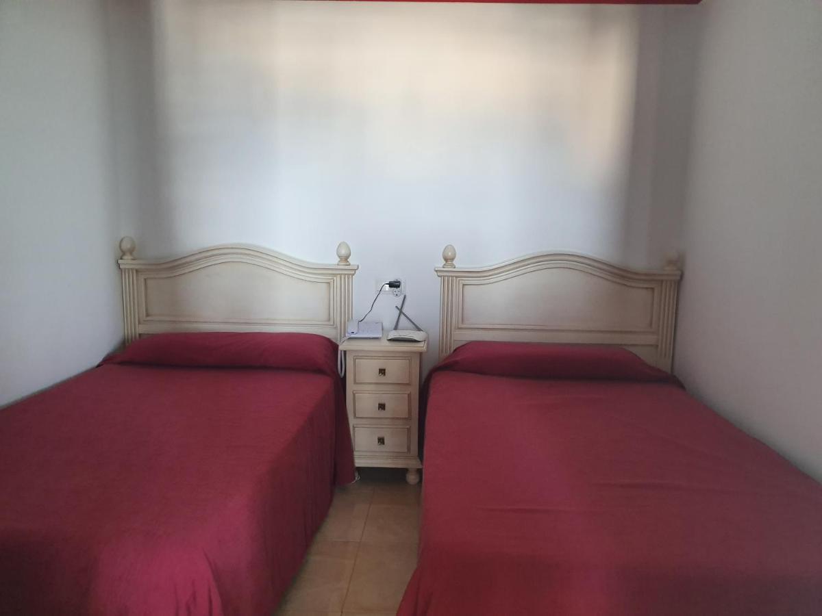 Apartamentos Mediterraneo Marbella Luaran gambar